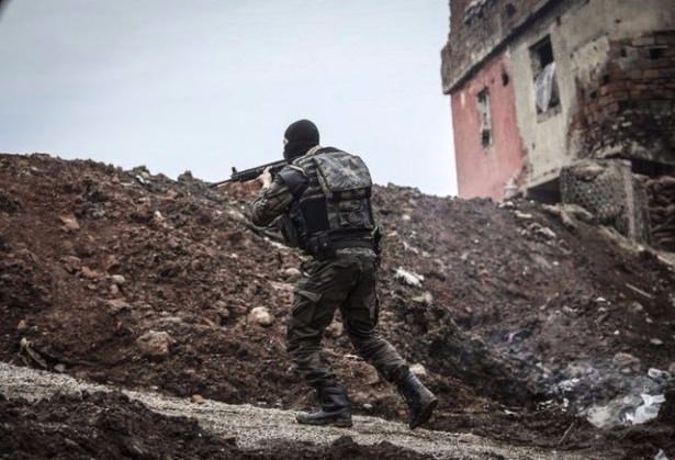 Teröristler son 100 metreye sıkıştı 99