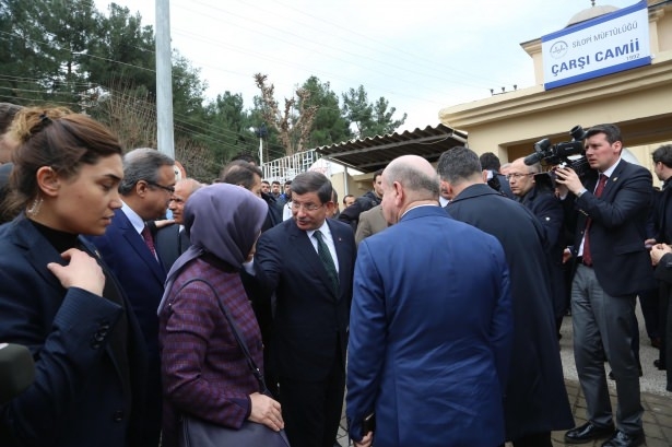 Başbakan Cuma namazını Silopi'de kıldı 10