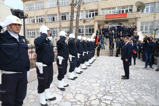 Başbakan Cuma namazını Silopi'de kıldı 27