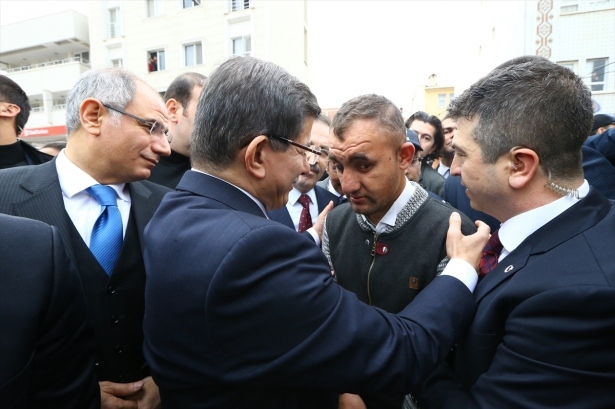 Başbakan Cuma namazını Silopi'de kıldı 29