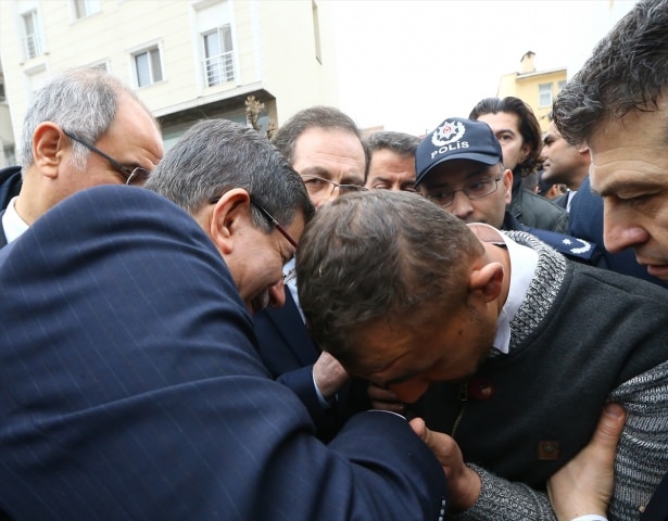 Başbakan Cuma namazını Silopi'de kıldı 30