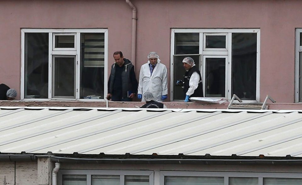 Dehşetin izleri gün ağarınca ortaya çıktı 32