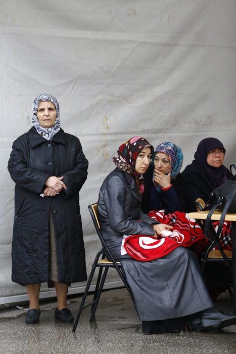 Dehşetin izleri gün ağarınca ortaya çıktı 44