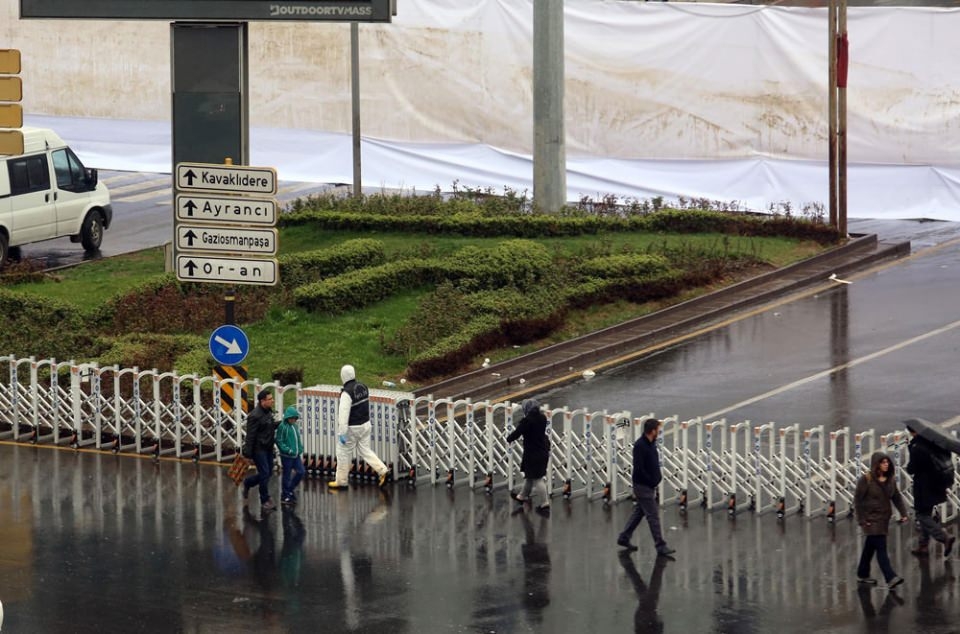 Dehşetin izleri gün ağarınca ortaya çıktı 63