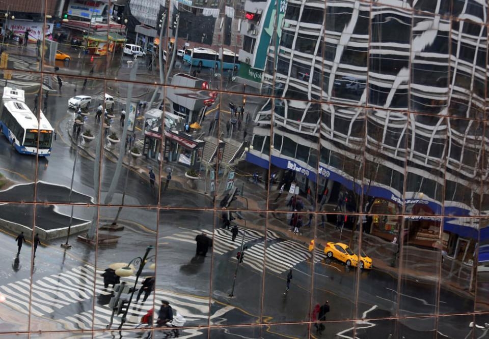 Dehşetin izleri gün ağarınca ortaya çıktı 66