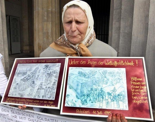 Srebrenitsa katliamının korkunç fotoğrafları 29