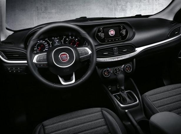 İşte Türkiye'de yılın otomobili finalistleri 10