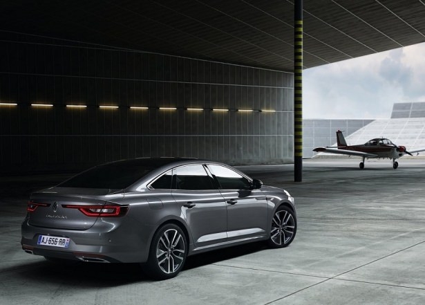 İşte Türkiye'de yılın otomobili finalistleri 24