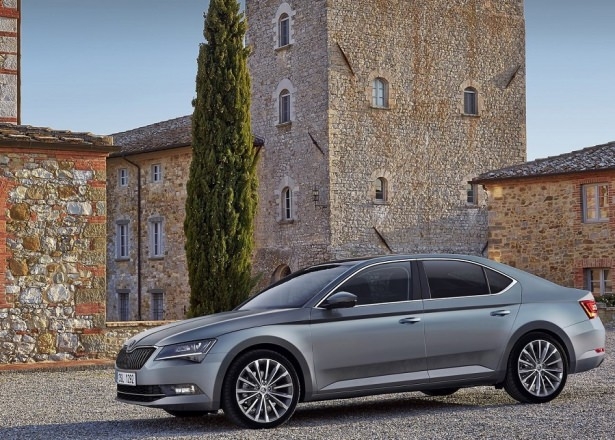 İşte Türkiye'de yılın otomobili finalistleri 31