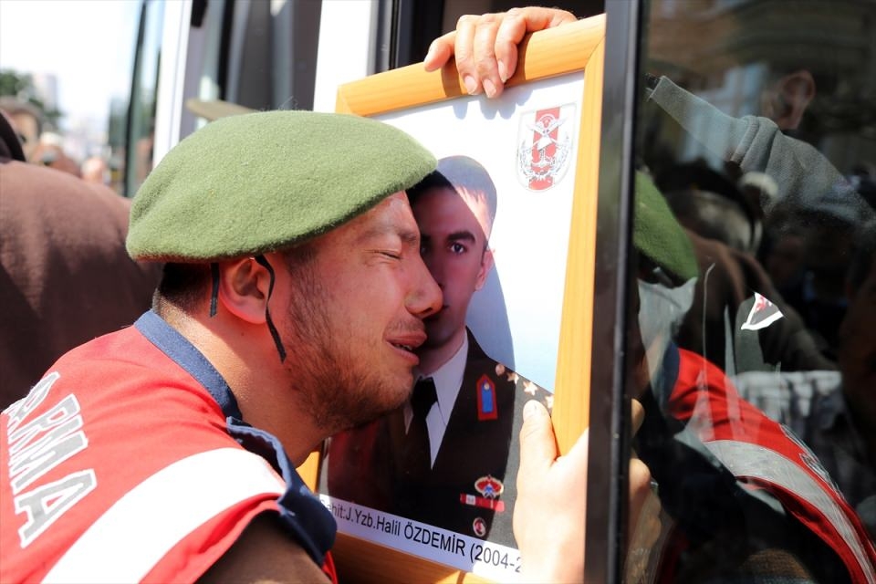 Şehidin şoföründen ağlatan sözler 11