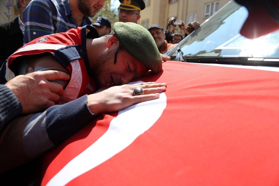 Şehidin şoföründen ağlatan sözler 12