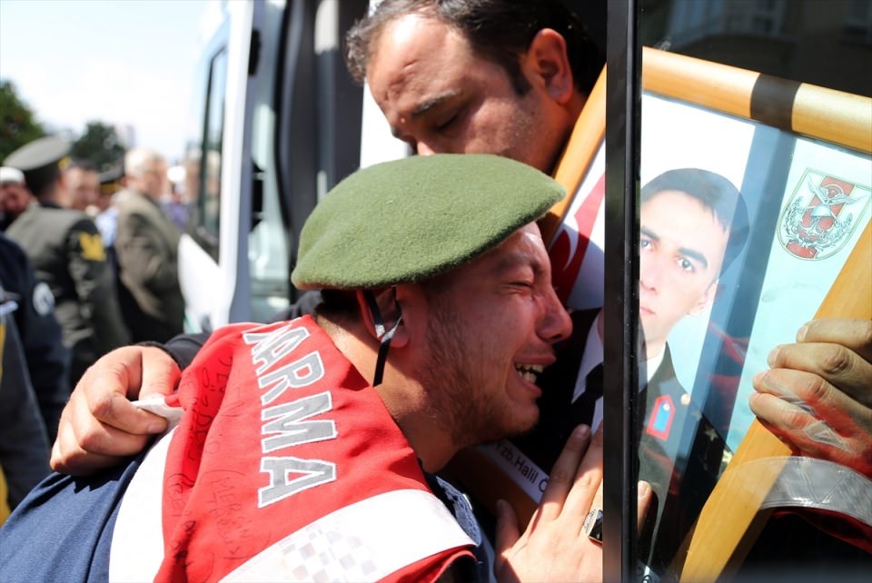 Şehidin şoföründen ağlatan sözler 8