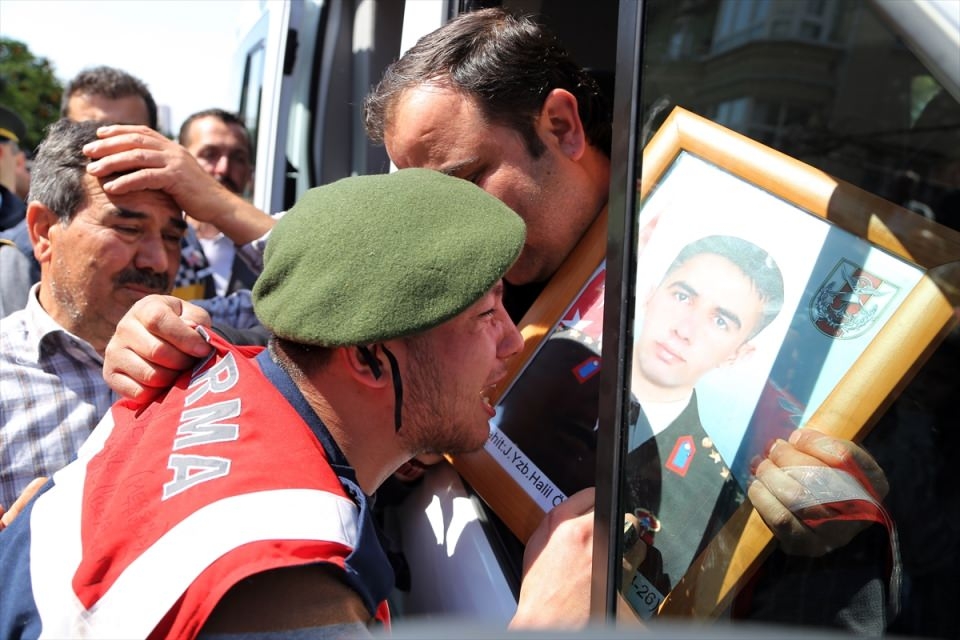 Şehidin şoföründen ağlatan sözler 9