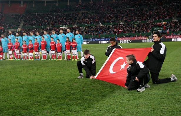Avusturya-Türkiye maçından kareler 4