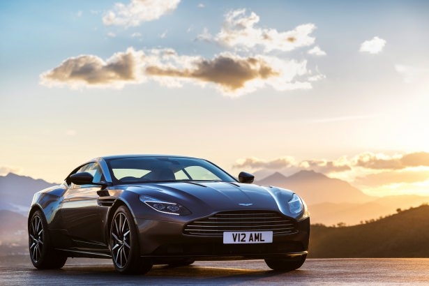 Aston Martin DB11 Türkiye'ye geliyor 12