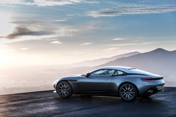 Aston Martin DB11 Türkiye'ye geliyor 17