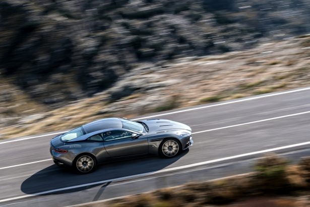 Aston Martin DB11 Türkiye'ye geliyor 19