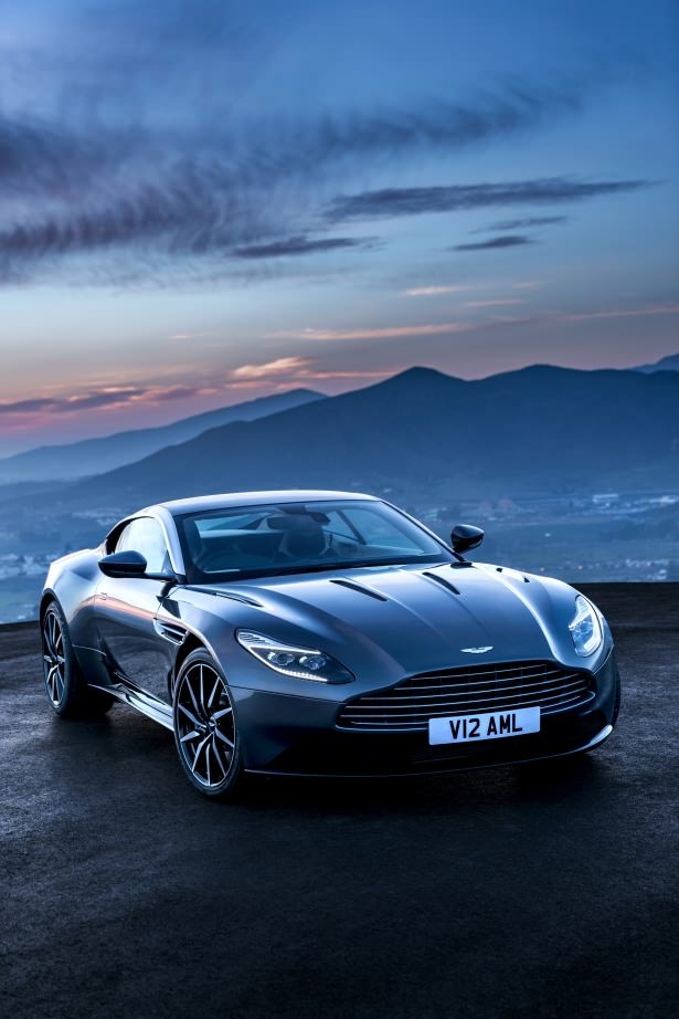 Aston Martin DB11 Türkiye'ye geliyor 22
