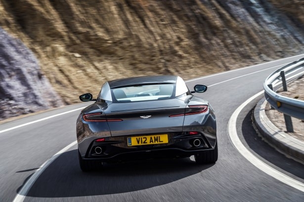 Aston Martin DB11 Türkiye'ye geliyor 30