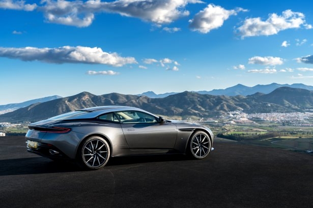 Aston Martin DB11 Türkiye'ye geliyor 6