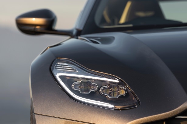 Aston Martin DB11 Türkiye'ye geliyor 9