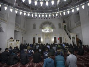 Yüksekova'daki güvenlik güçlerinden Miraç duası