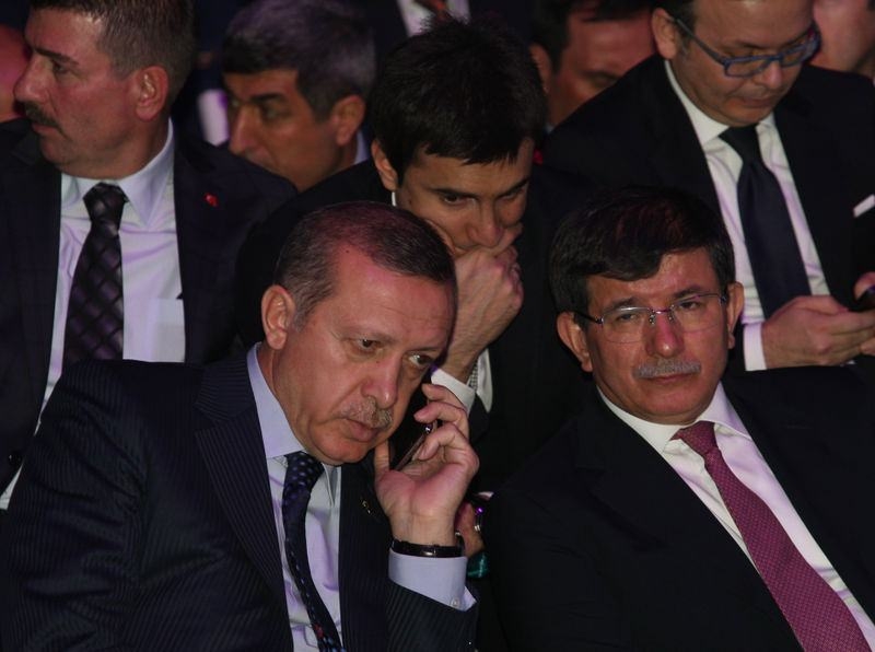 İki yol arkadaşı 'Erdoğan ve Davutoğlu' 21