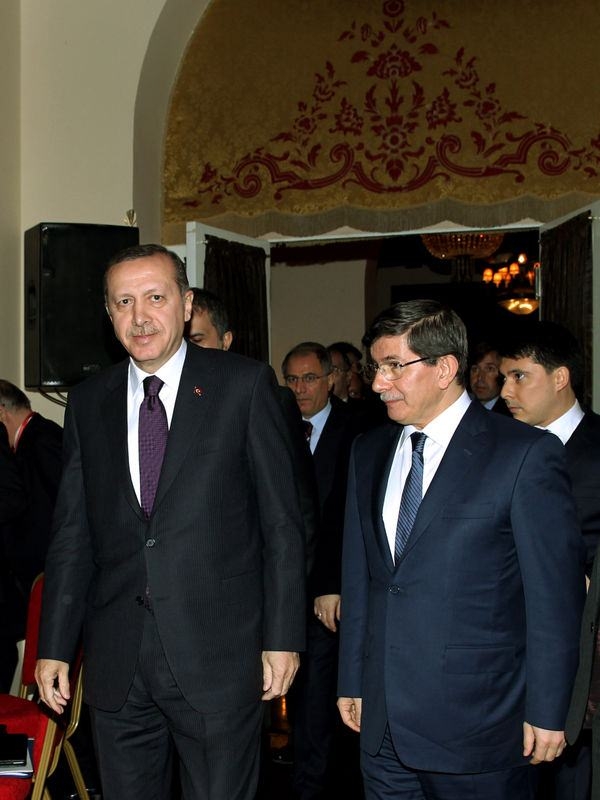İki yol arkadaşı 'Erdoğan ve Davutoğlu' 26