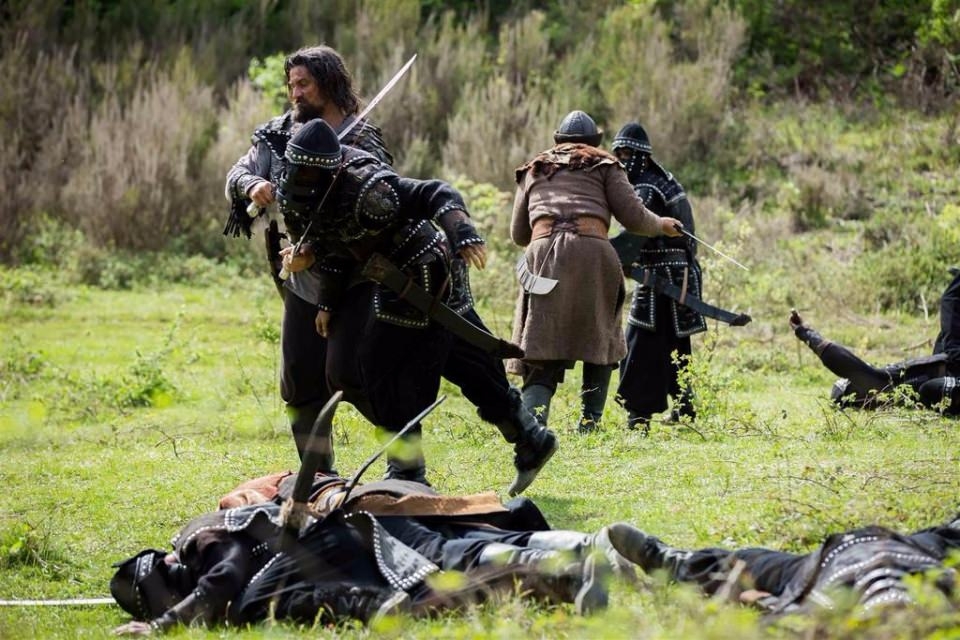 Üç oyuncu 'Diriliş Ertuğrul'a veda etti 16