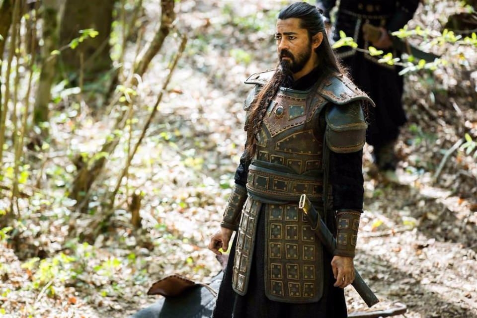 Üç oyuncu 'Diriliş Ertuğrul'a veda etti 24