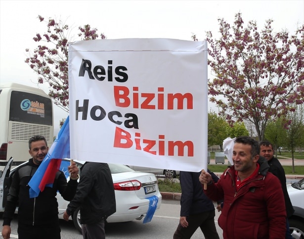 Sare Davutoğlu'ndan Konya'da dikkat çeken hareket 10