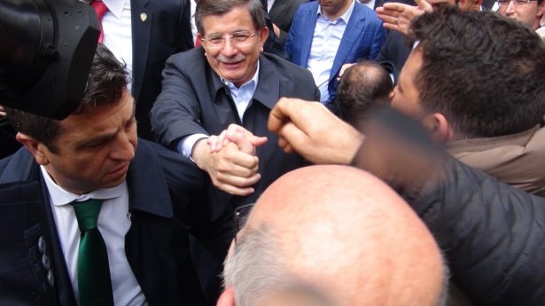 Sare Davutoğlu'ndan Konya'da dikkat çeken hareket 16