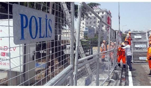 Sümeyye Erdoğan'ın mutlu günü 16