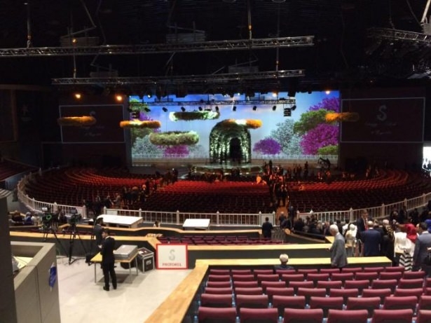 Sümeyye Erdoğan ve Selçuk Bayraktar'ın düğününden ilk kareler 12