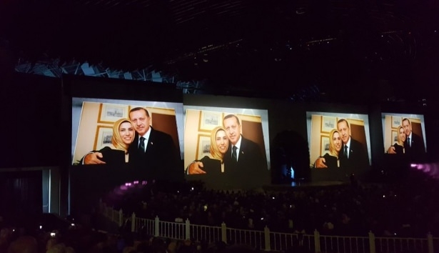 Sümeyye Erdoğan ve Selçuk Bayraktar'ın düğününden ilk kareler 29