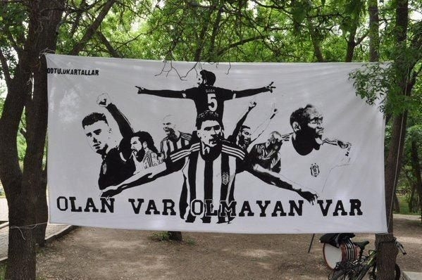 Beşiktaş taraftarı kutlamalara erken başladı 23