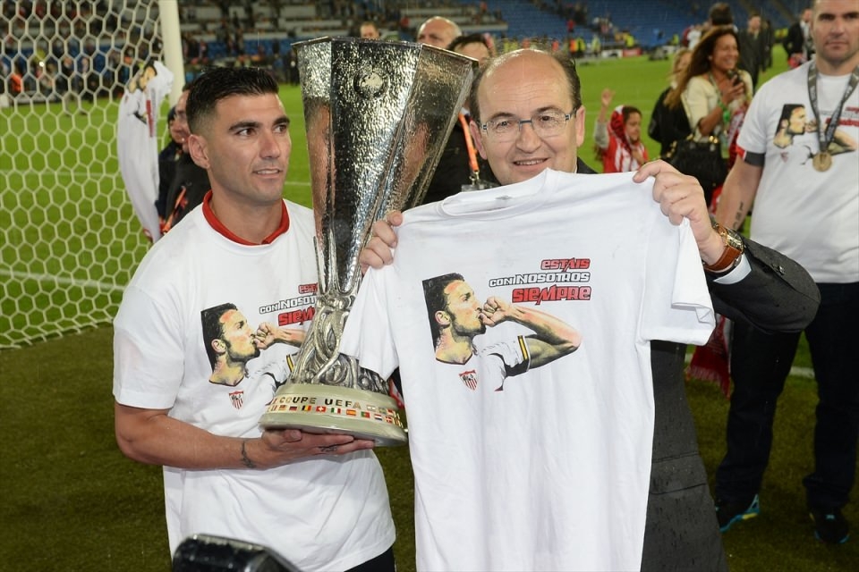 Avrupa'nın en büyüğü: Sevilla 14