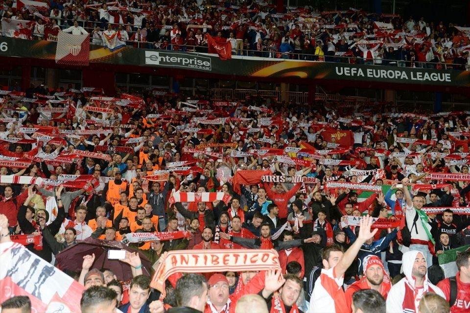 Avrupa'nın en büyüğü: Sevilla 22