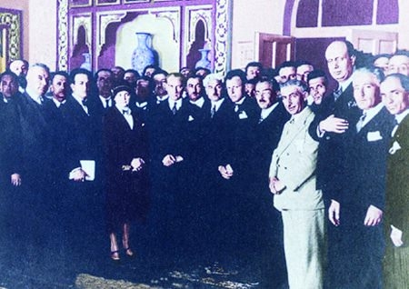 Görmediğiniz kareleriyle 'Atatürk' 187