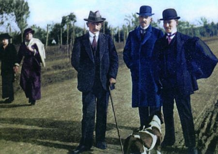 Görmediğiniz kareleriyle 'Atatürk' 88