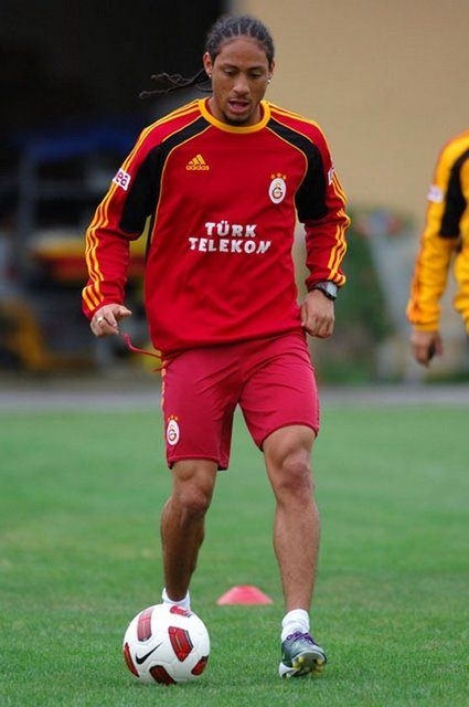 3 büyüklerin eski yıldızları şimdi hangi takımda? 28