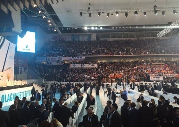 AK Parti 2. Olağanüstü Büyük Kongresi 33
