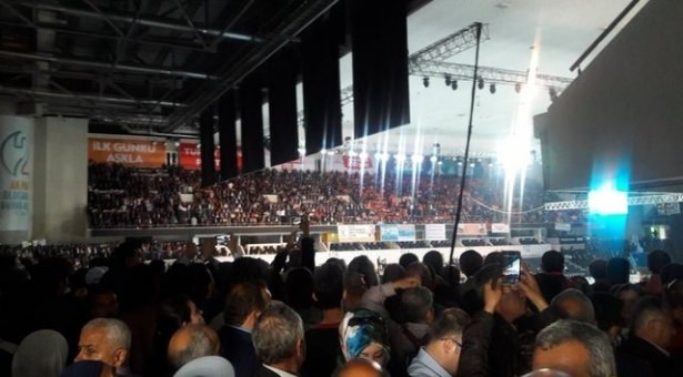 AK Parti 2. Olağanüstü Büyük Kongresi 64