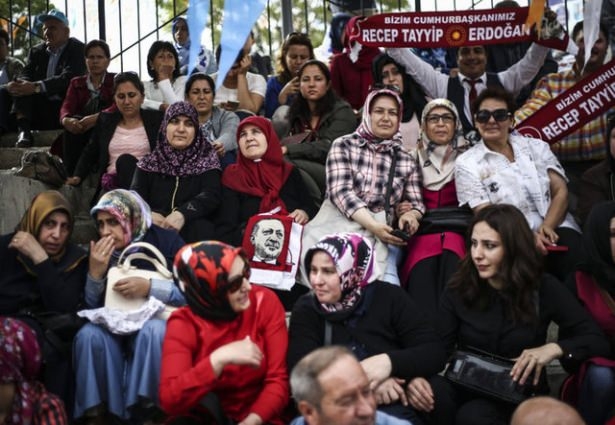 AK Parti 2. Olağanüstü Büyük Kongresi 74