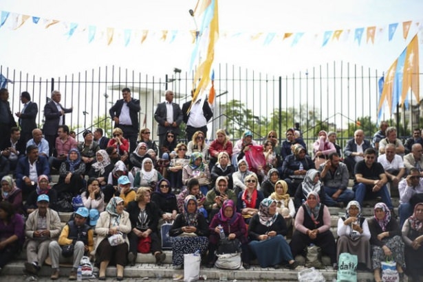 AK Parti 2. Olağanüstü Büyük Kongresi 75