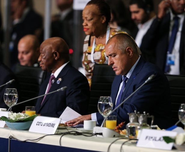 'Dünya İnsani Zirvesi' 42