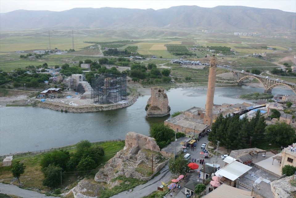 Hasankeyf, tarihi ve kültür varlıkları ile taşınacak 19