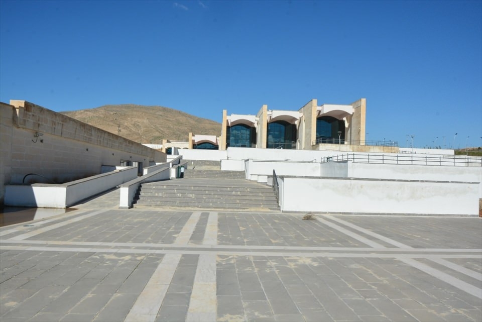 Hasankeyf, tarihi ve kültür varlıkları ile taşınacak 21