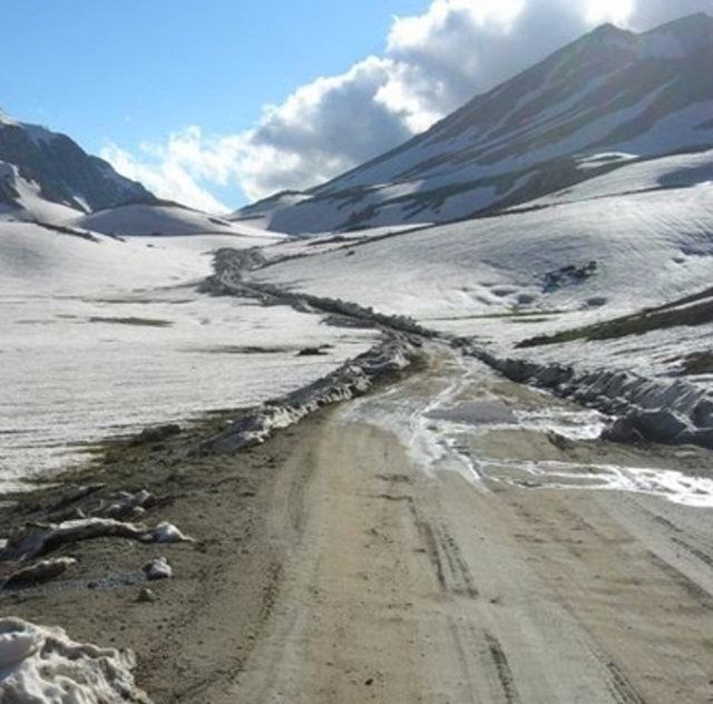 Dünyanın en tehlikeli yolları 28
