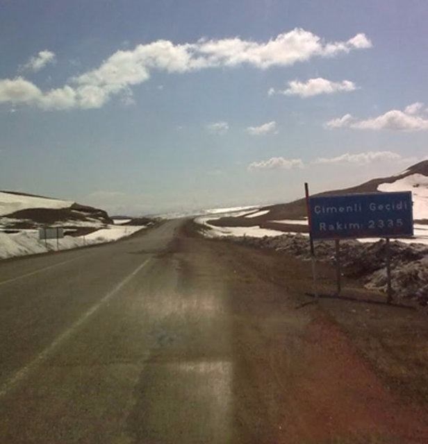 Dünyanın en tehlikeli yolları 30